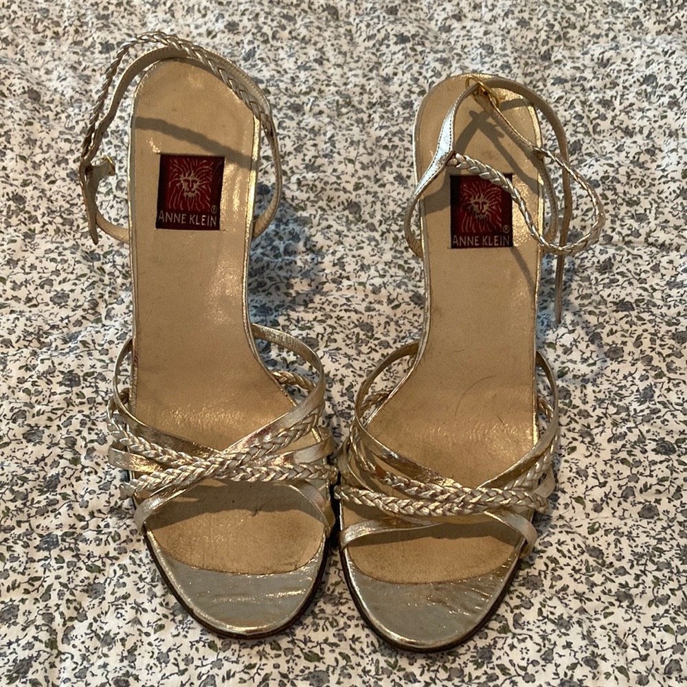 Vintage 80s gold strappy heeled sandals